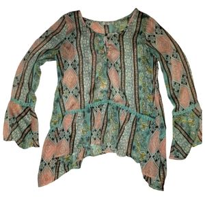 Grace & Lace  Top